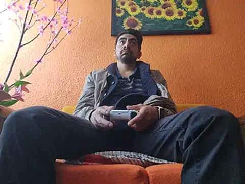 MexaCamGuy stripchat live cam model
