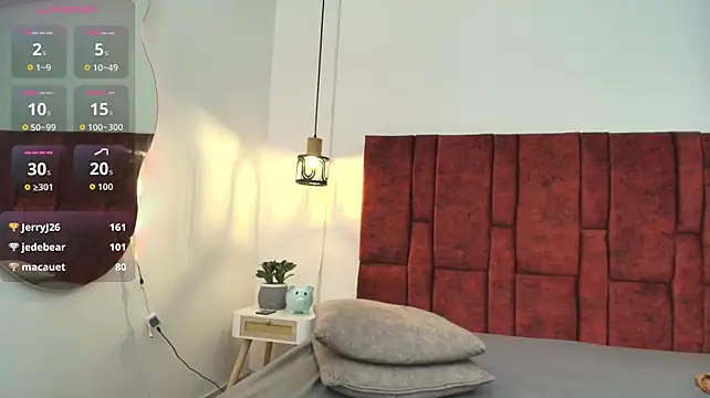 _Monaliza_ stripchat live cam model