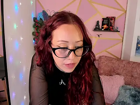 Ninnaa__ stripchat live cam model