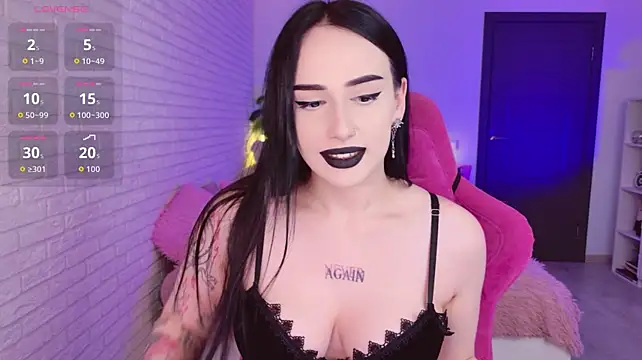 darinekoo stripchat live cam model