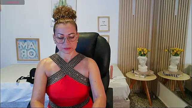 SelenaAmor stripchat live cam model