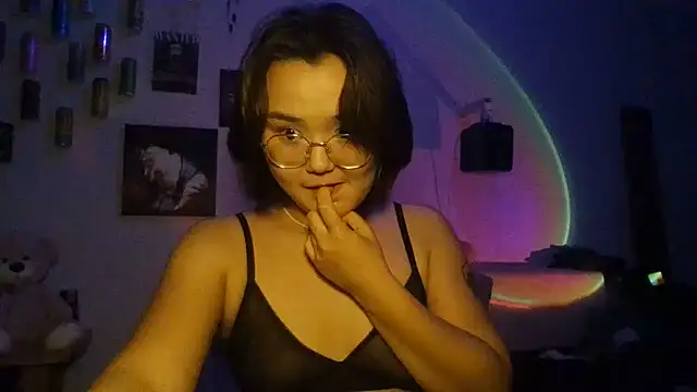Nana_Bublle stripchat live cam model