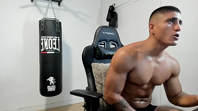 dan01_ stripchat live cam model
