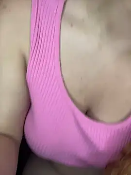 ariana_ec stripchat live cam model