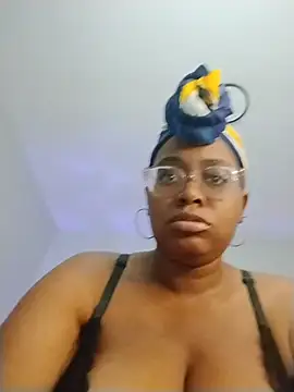 OnyxVeloura stripchat live cam model