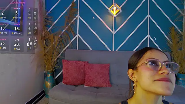 Annie_Muse stripchat live cam model