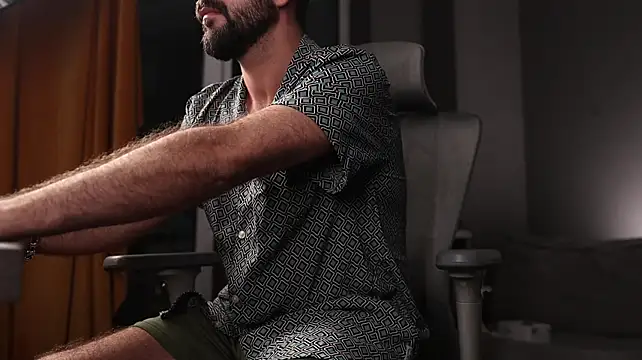 beard_and_wine stripchat live cam model