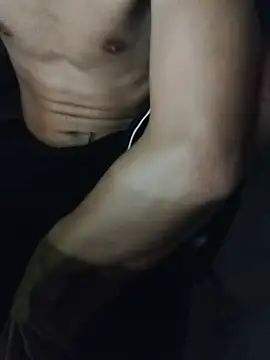 tieulinhlung stripchat live cam model