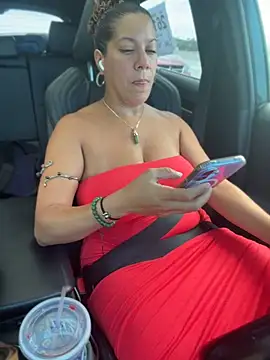 Bigbuttbrooklynn stripchat live cam model