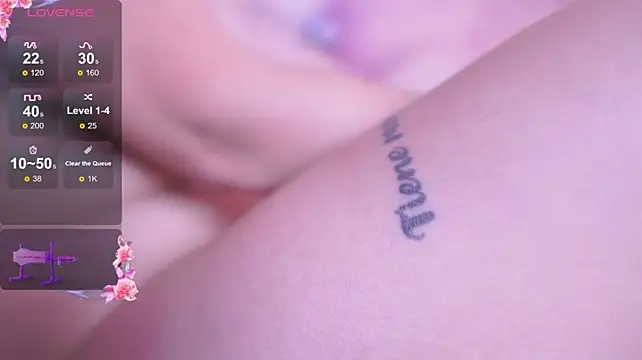 issa_monterrey stripchat live cam model