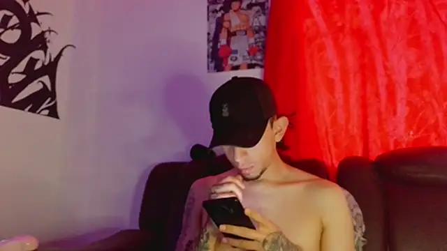 Chris__Jones stripchat live cam model