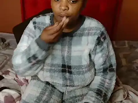 African_Busty stripchat live cam model