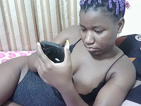 melaninqueen02 stripchat live cam model