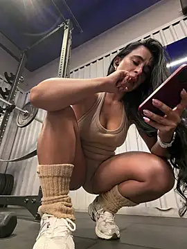 VIVIANA-LOVE stripchat live cam model