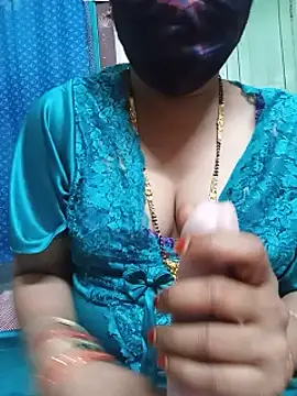 Chikki_20 stripchat live cam model