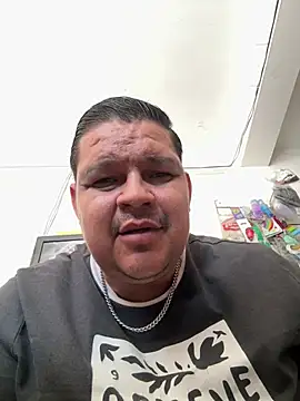 fercho25rv stripchat live cam model