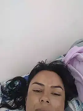 Juanita6908 stripchat live cam model