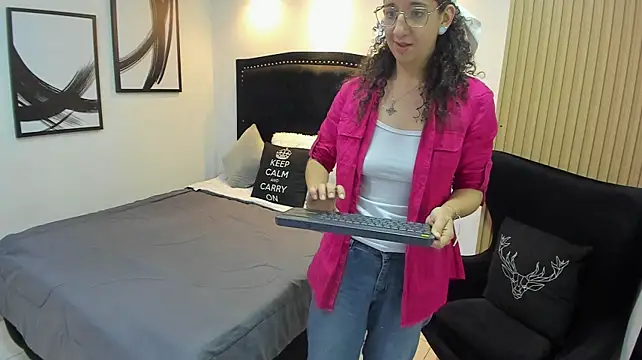 Katy_Snown stripchat live cam model