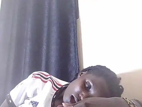 Black_beautygirlll stripchat live cam model
