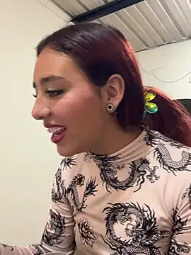 RubyLuxe_ stripchat live cam model