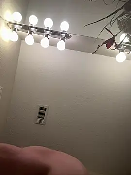Big9900 stripchat live cam model