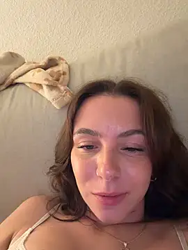Cherry-Bean stripchat live cam model
