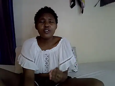 Miss_madiba stripchat live cam model