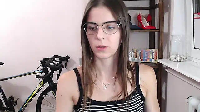 love_megi stripchat live cam model