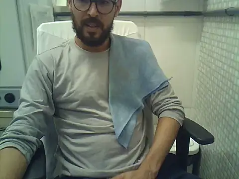 HS-hotsmile stripchat live cam model