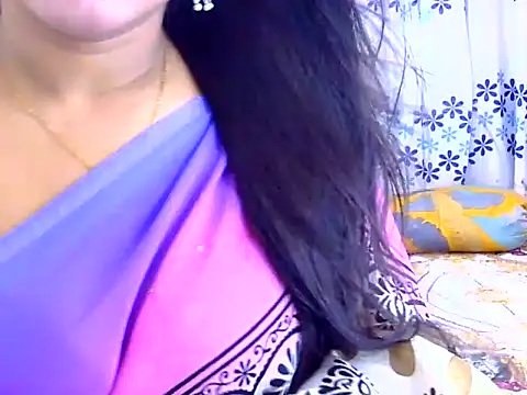 Noor_Zarin27 stripchat live cam model