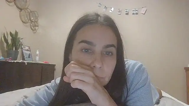 Vanelleda stripchat live cam model