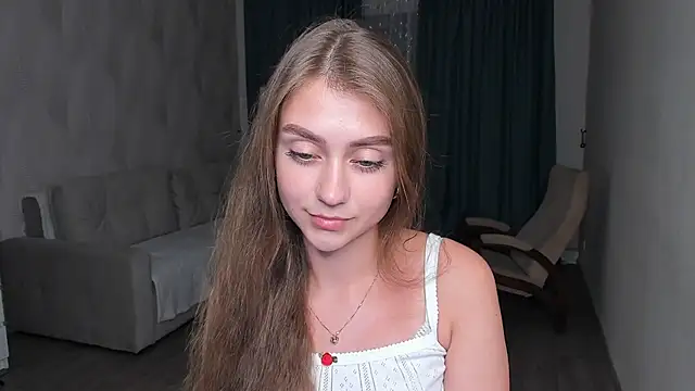 CamillaMchaffie stripchat live cam model