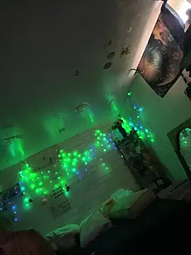 TrenaAnne stripchat live cam model