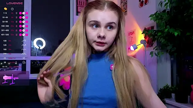 Britney_Lynch stripchat live cam model