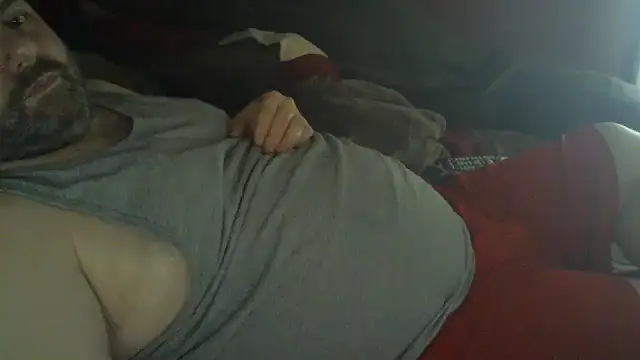 immikew1975 stripchat live cam model