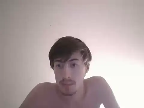 VelvetRagottiOG stripchat live cam model