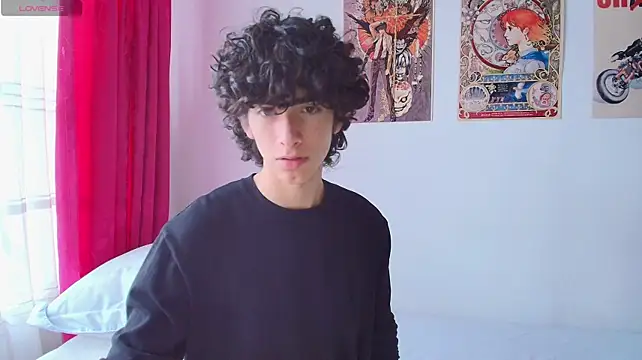 Nude_Boy18 stripchat live cam model
