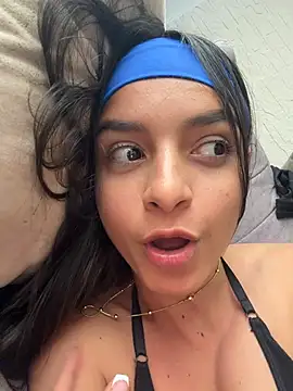 violeta365 stripchat live cam model