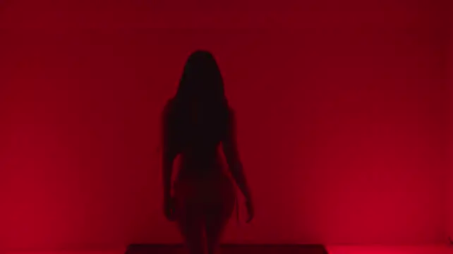 G-Velvet stripchat live cam model