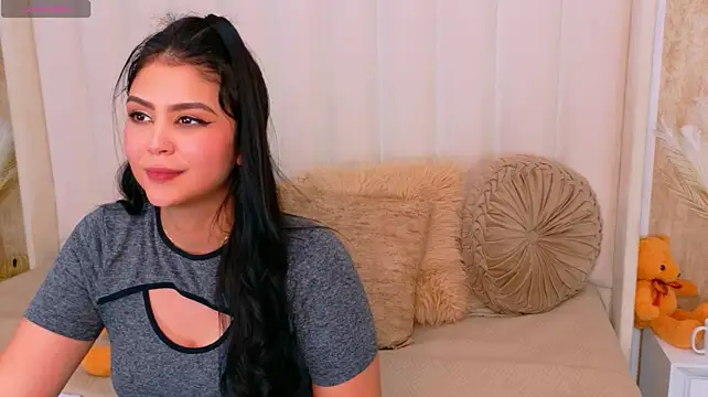 EmilyBills stripchat live cam model