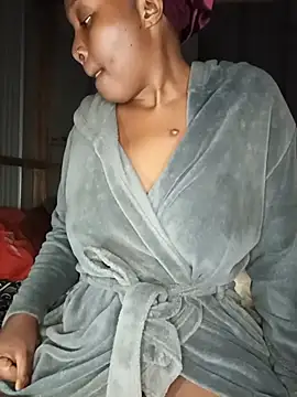 BADFATPUSSY69 stripchat live cam model