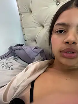 Megan_Hillss_ stripchat live cam model