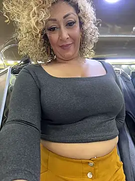 Katti_Barrera stripchat live cam model