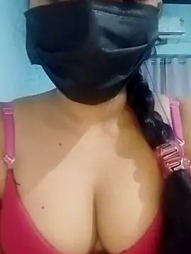 SExyRAMYA stripchat live cam model