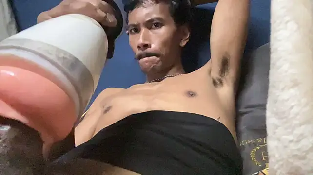 Nunnm stripchat live cam model