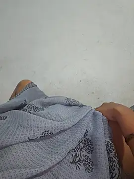 tamil_kanavukanni stripchat live cam model