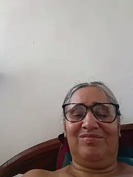 _candi stripchat live cam model