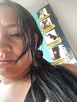 alondraabrown stripchat live cam model