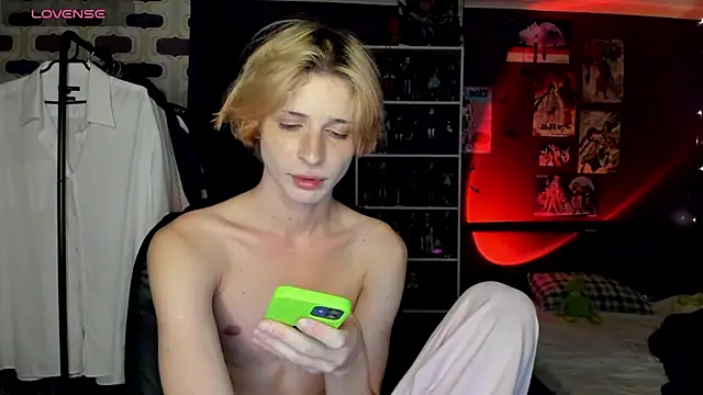 sweet_peach___ stripchat live cam model
