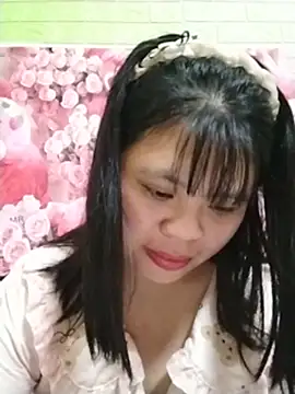 Xuka_lyss stripchat live cam model